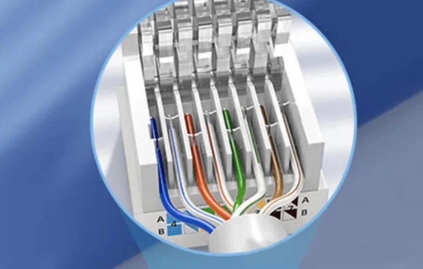 Tool-free keystone jacks come with built-in wiring terminals, eliminating the need for a crimping tool. The eight cores of the network cable can be directly placed into each slot and secured by pressing. Tool-free keystone jacks come with built-in wiring terminals, eliminating the need for a crimping tool. The eight cores of the network cable can be directly placed into each slot and secured by pressing.