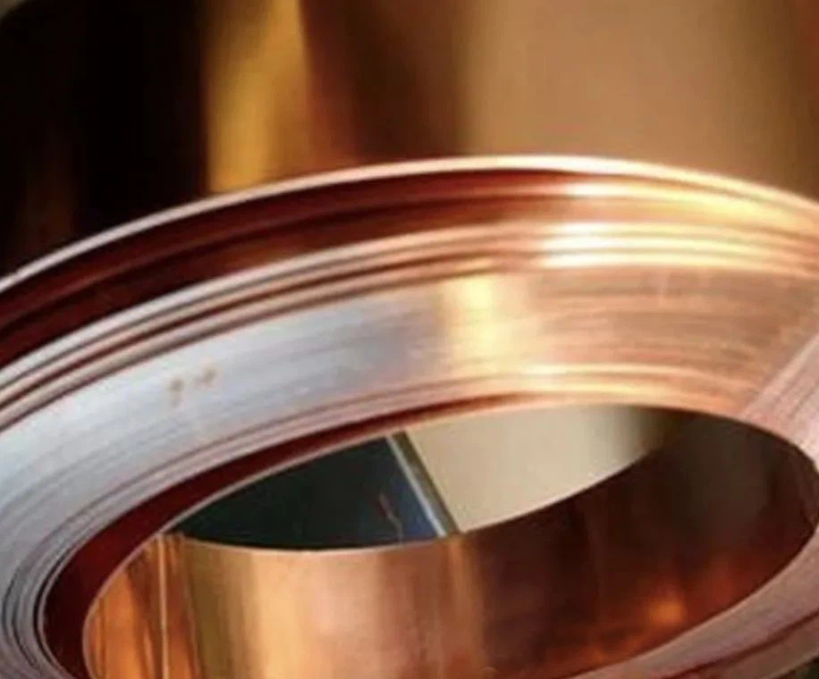 Phosphor bronze has a lighter color than ordinary bronze, appearing light red or pink, sometimes with a slight reddish tint Phosphor bronze has a lighter color than ordinary bronze, appearing light red or pink, sometimes with a slight reddish tint